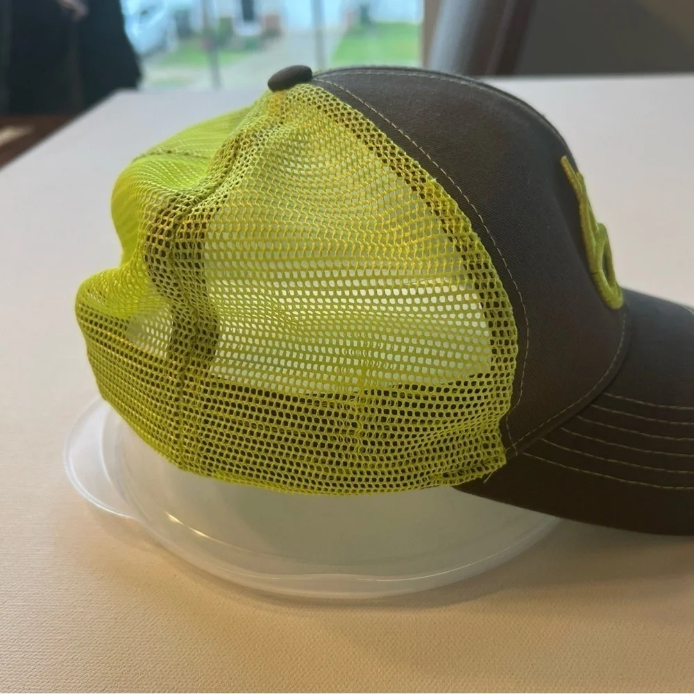 NWOT Realtree Outfitters Gray/Yellow Mesh Embroidered Adjustable Cap Hat (A1) 🔥